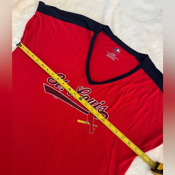 St. Louis Cardinals Baseball Blanket Wrap Snuggie, Fan T-shirt & Mug 3 Piece Set - Picture 10 of 16